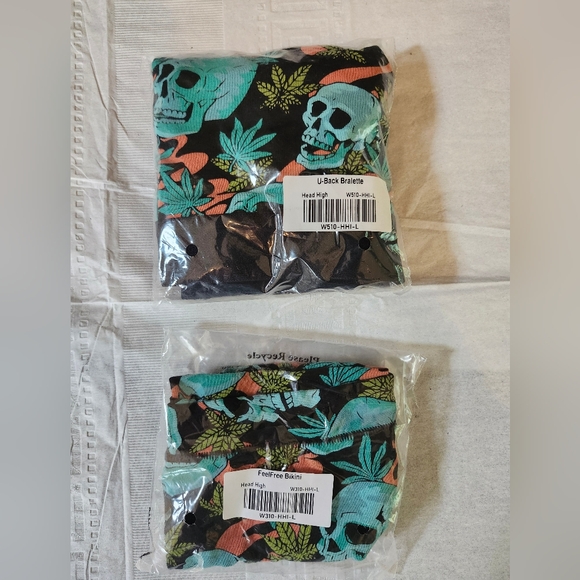 MeUndies, size large, head high - Picture 2 of 5